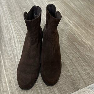 Stuart Witzman Suede Boots